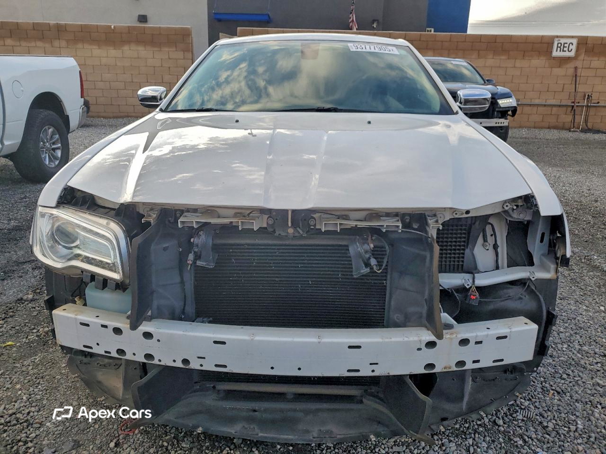 Chrysler 300 2020