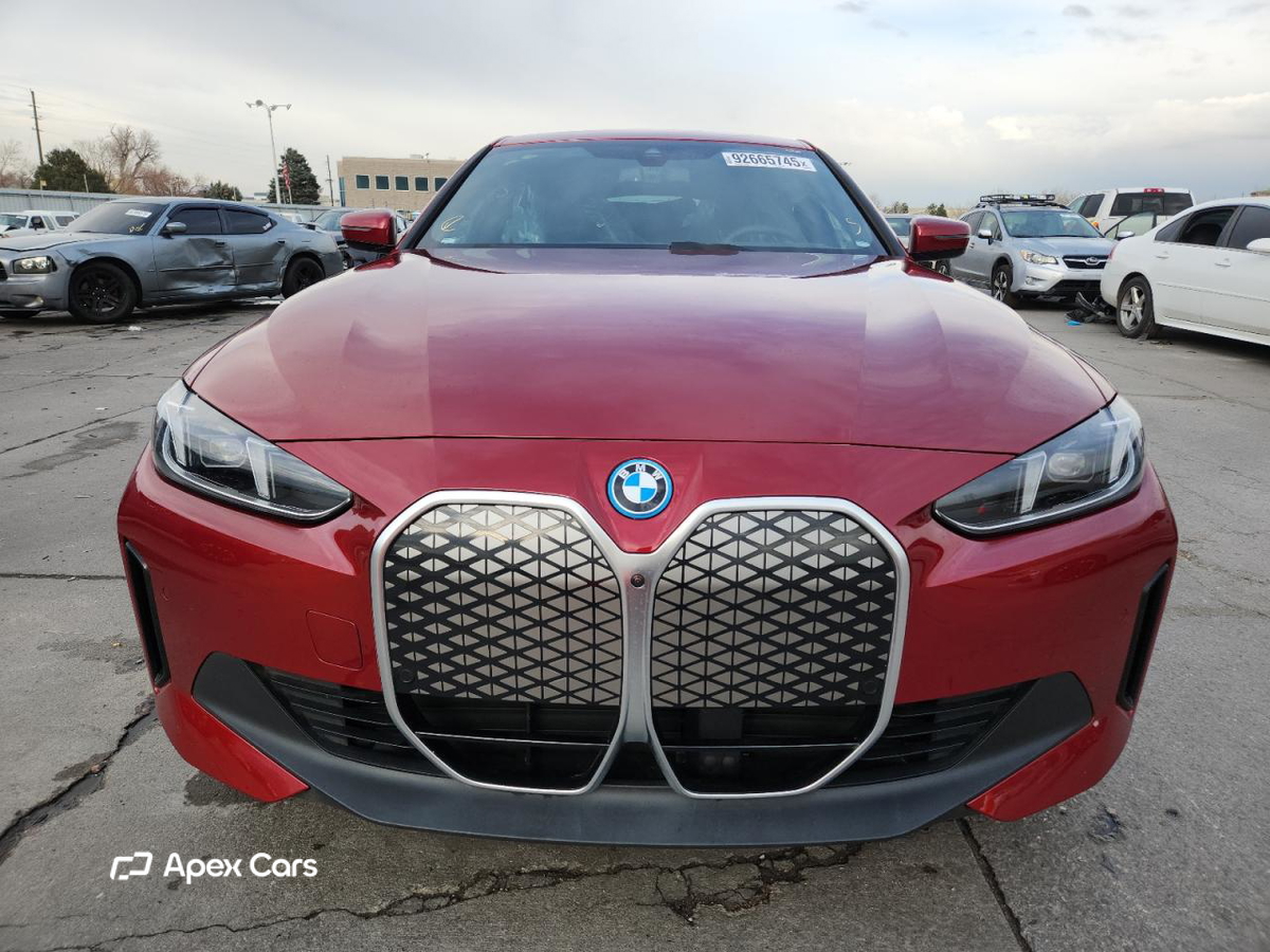 BMW i4 2025