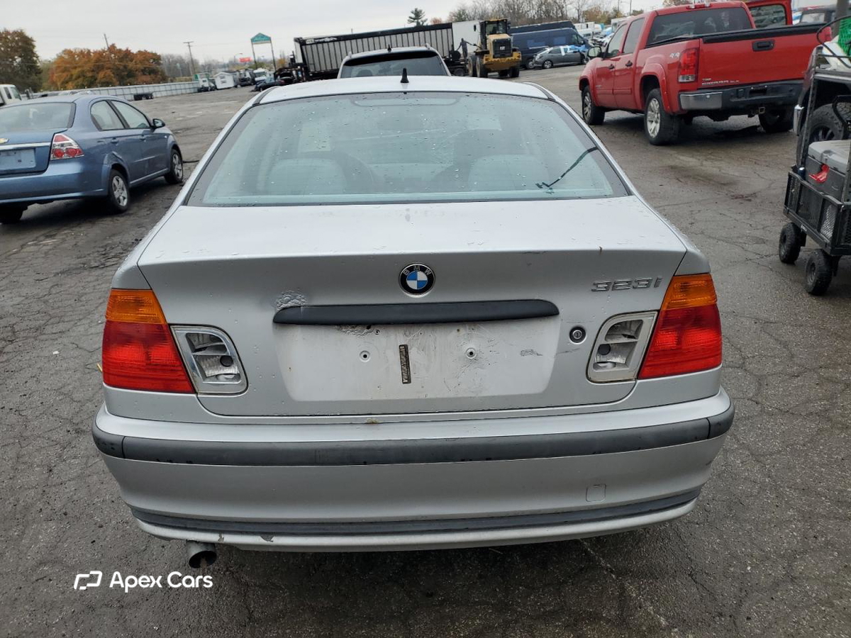 BMW Series 3 2000