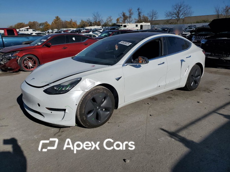 Tesla Model 3 2018 - Zdjęcie 1 z 5