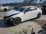 Lexus IS 2023