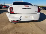 Chrysler 300 2021