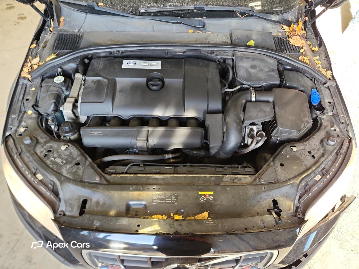 Volvo XC70 2012