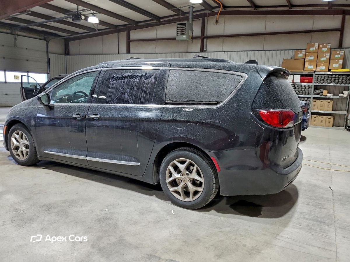 Chrysler Pacifica 2017