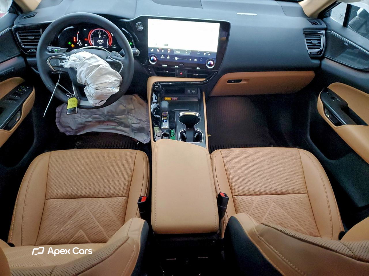 Lexus NX 2025