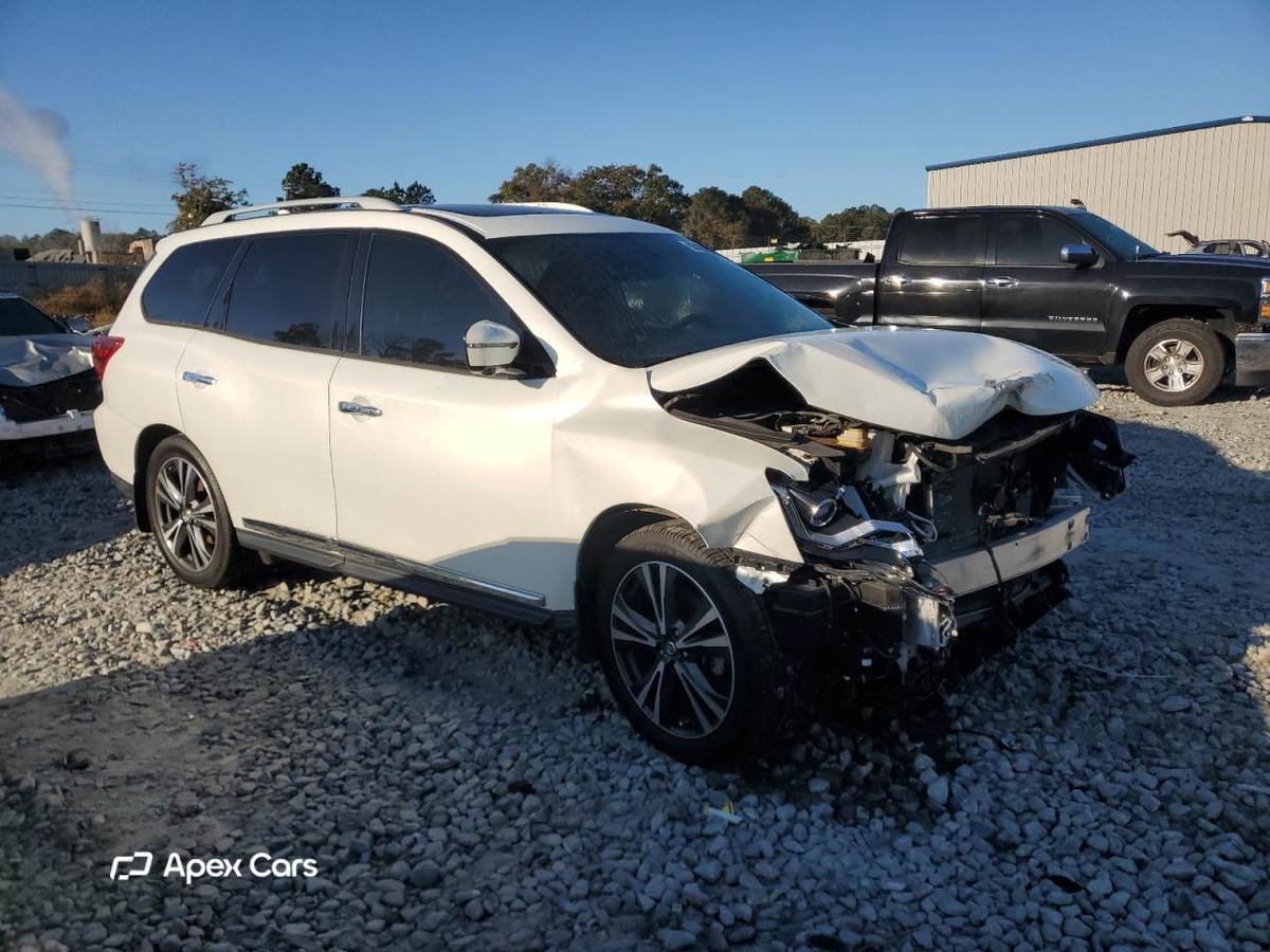 Nissan Pathfinder 2020