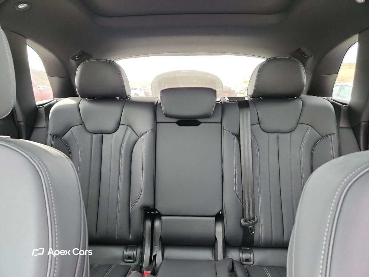 Audi Q5 2025