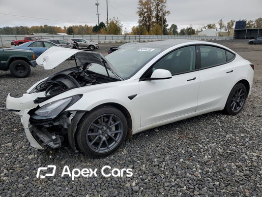 Tesla Model 3 2021 - Image 1 of 14