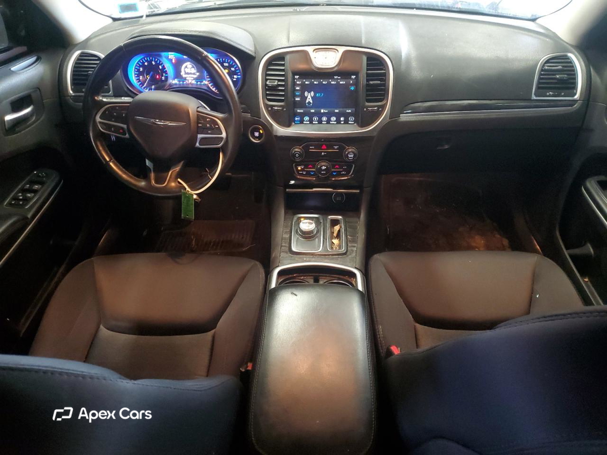 Chrysler 300 2018
