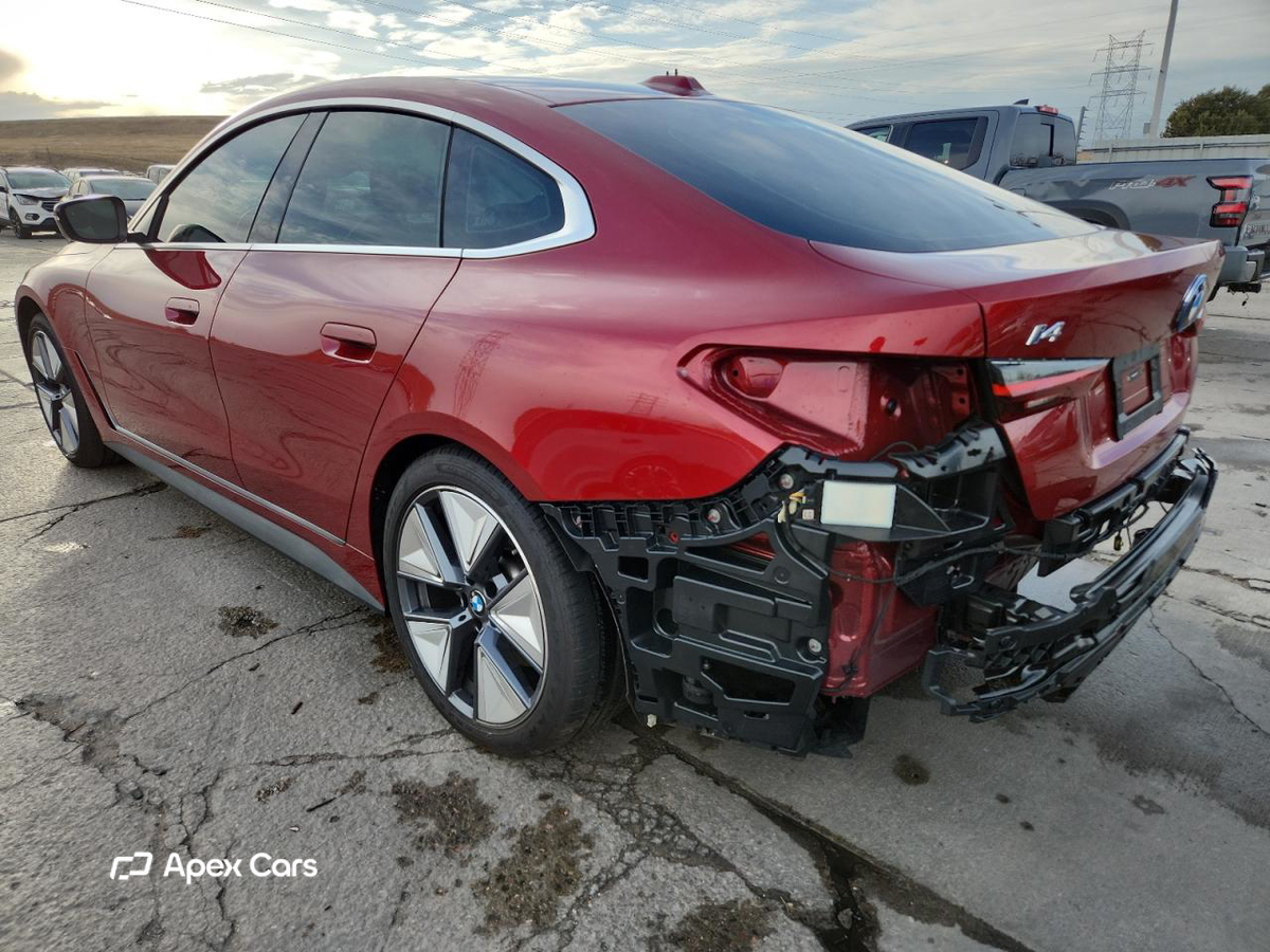 BMW i4 2025
