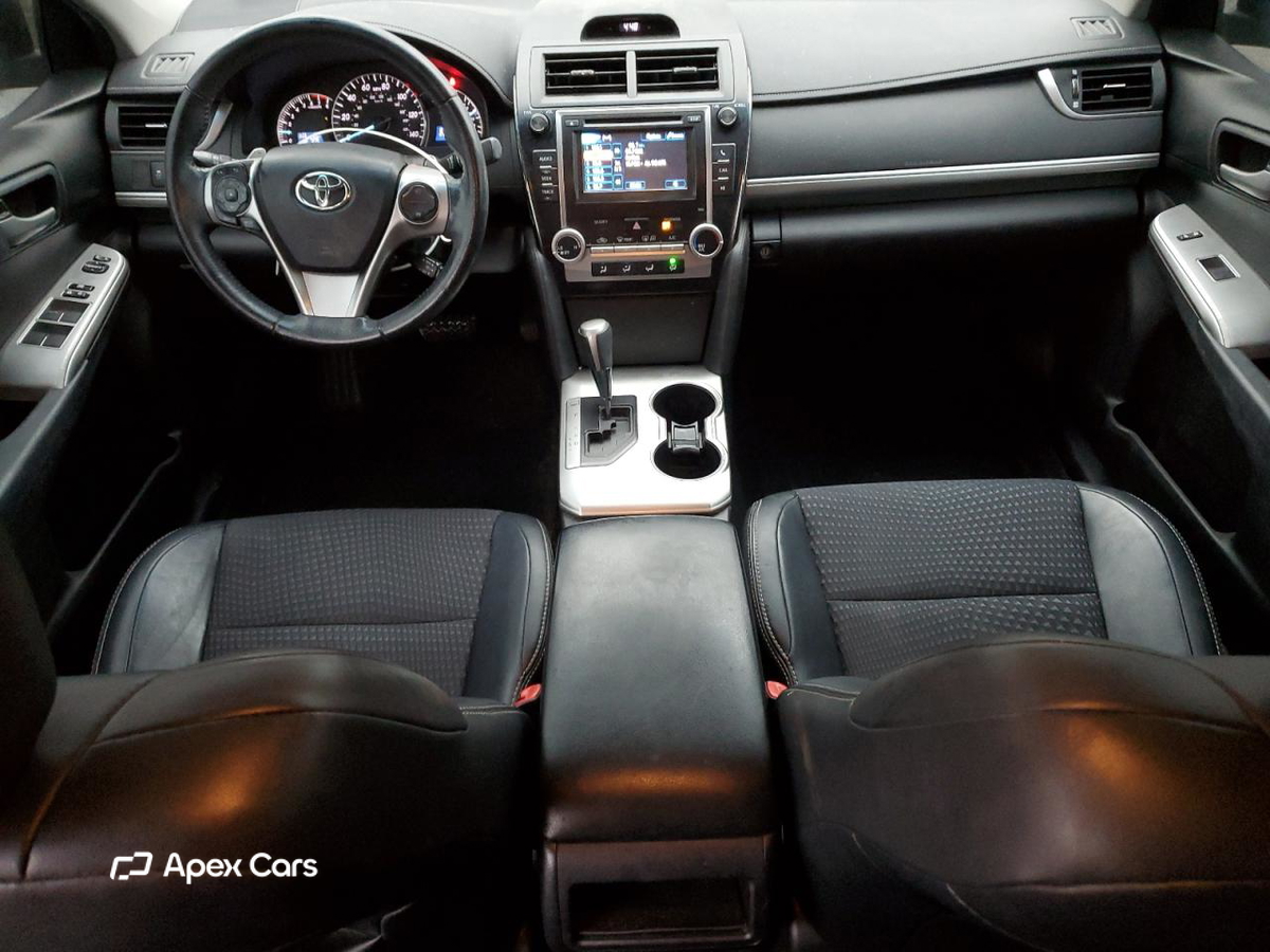 Toyota Camry 2012