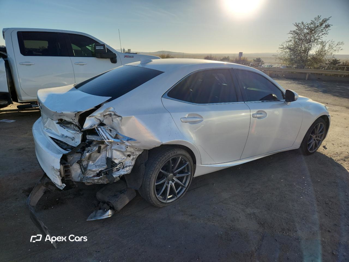 Lexus IS 2017