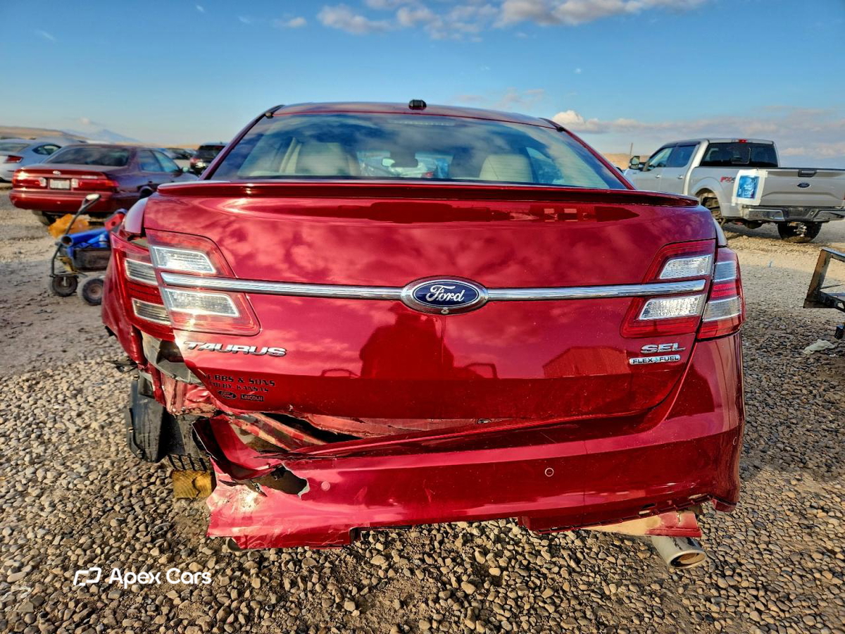 Ford Taurus 2014