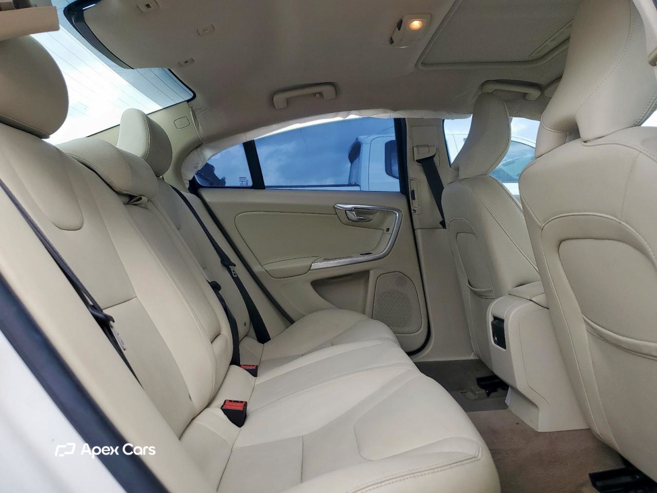 Volvo S60 2015