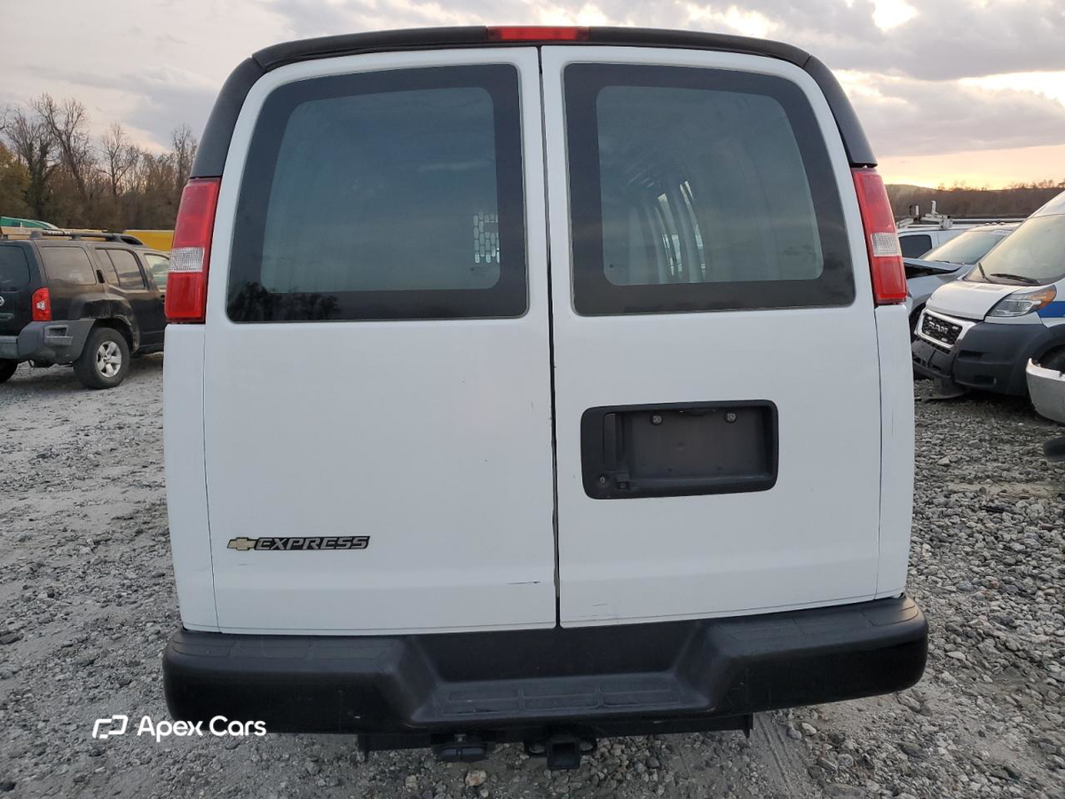 Chevrolet Express 2023