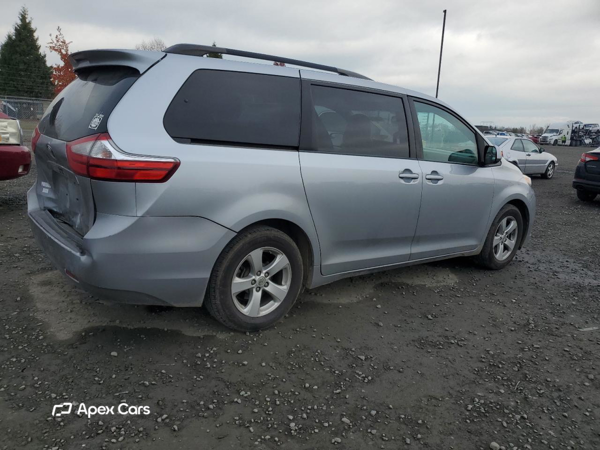 Toyota Sienna 2017