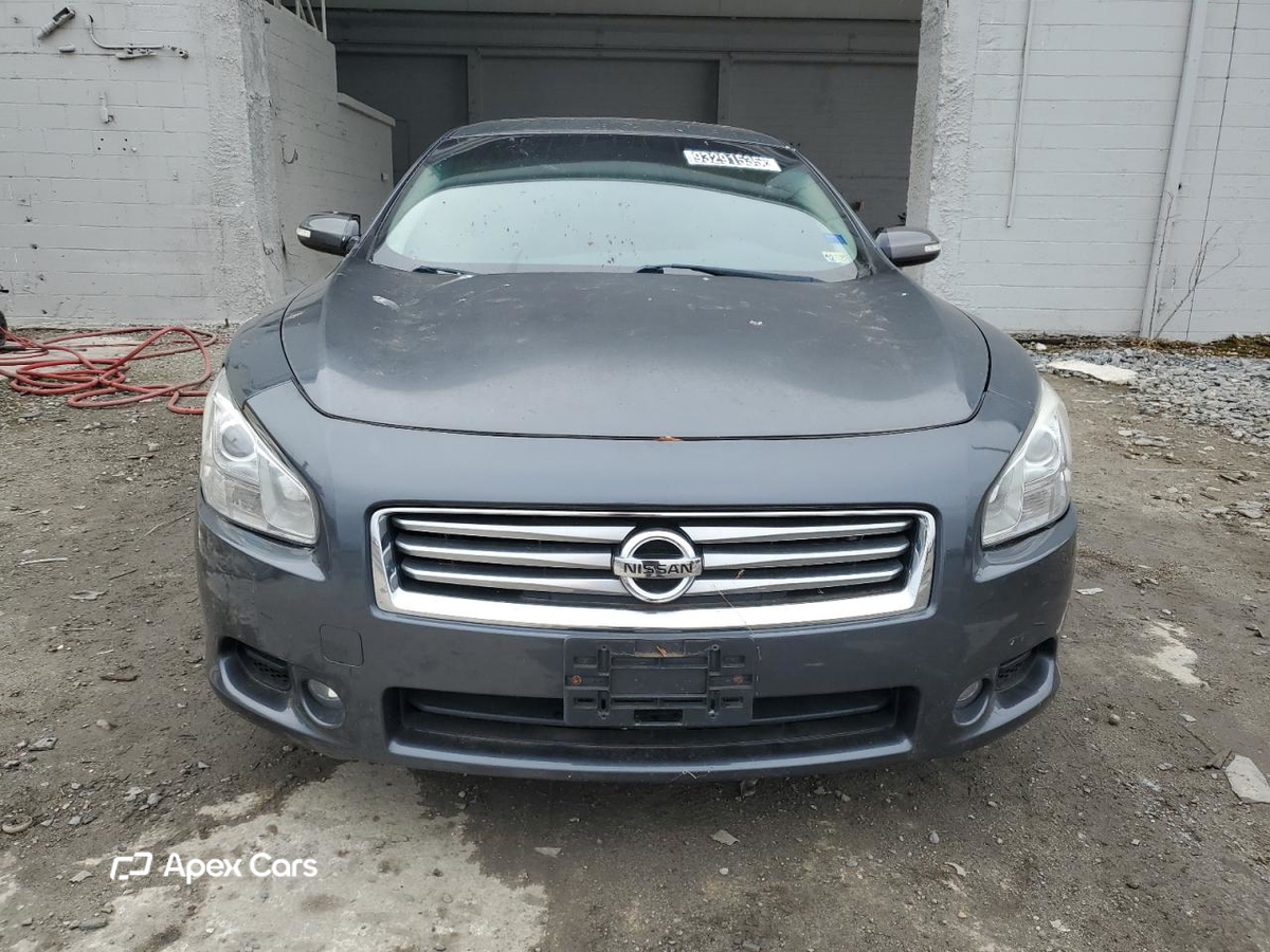 Nissan Maxima 2013