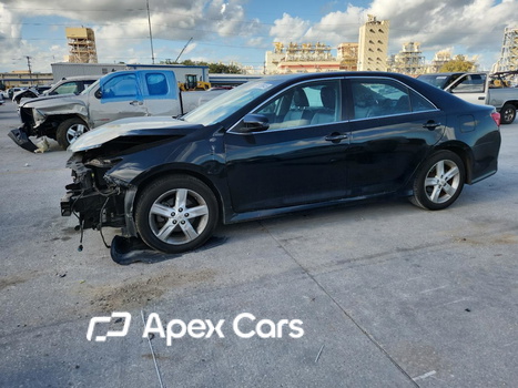 Toyota Camry 2012 - Image 1 of 14