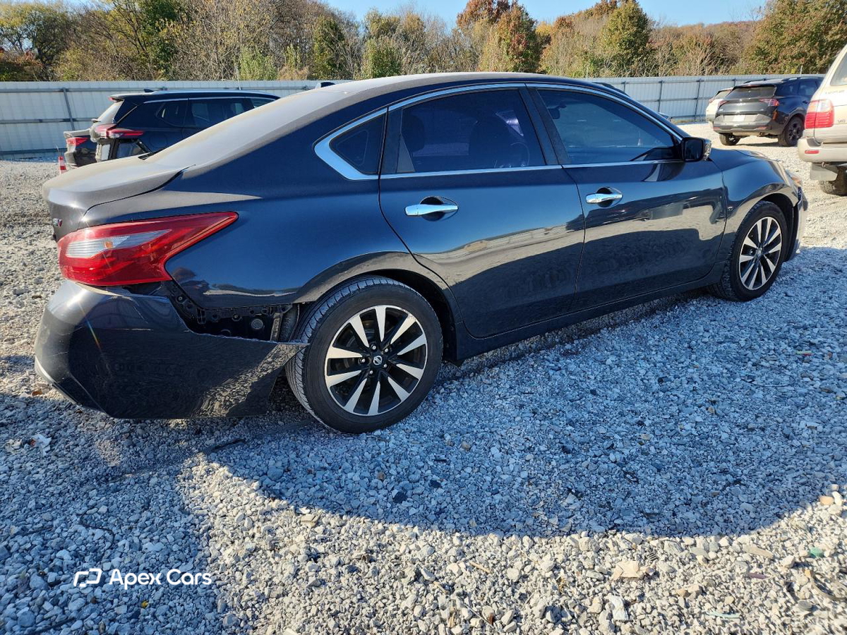 Nissan Altima 2018