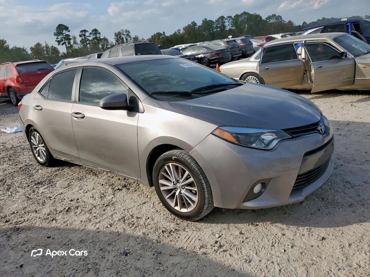 Toyota Corolla 2015