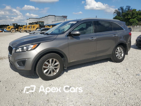 Kia Sorento 2016 - Image 1 of 15