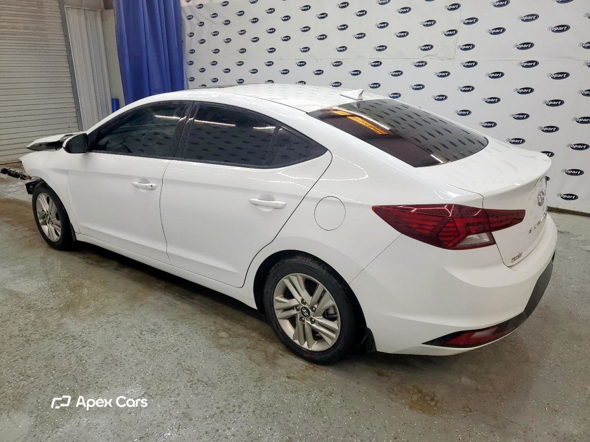 Hyundai Elantra 2019