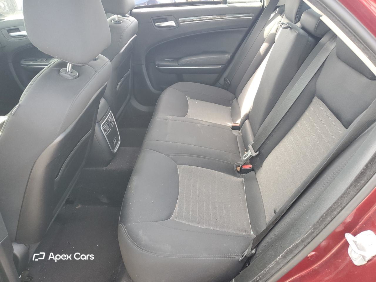Chrysler 300 2018