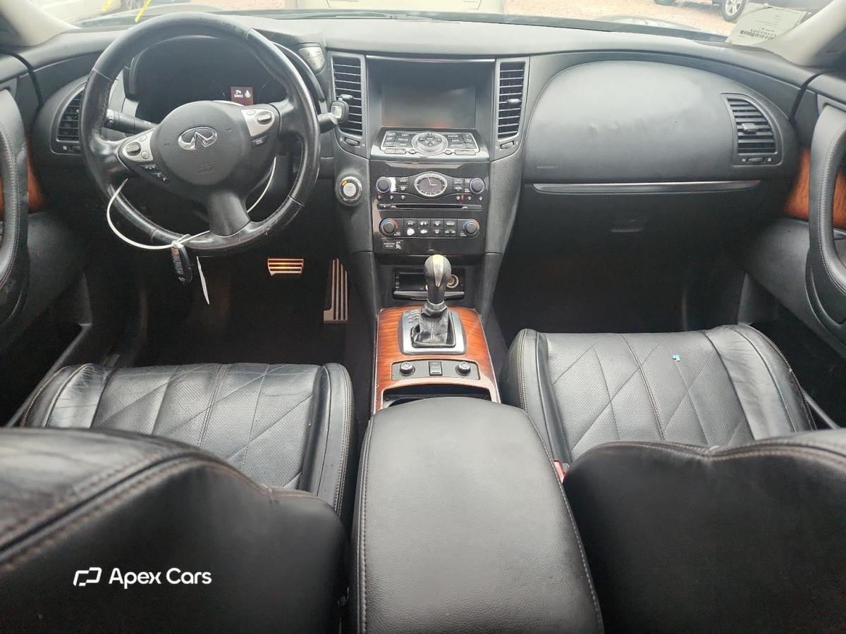 Infiniti FX 2012