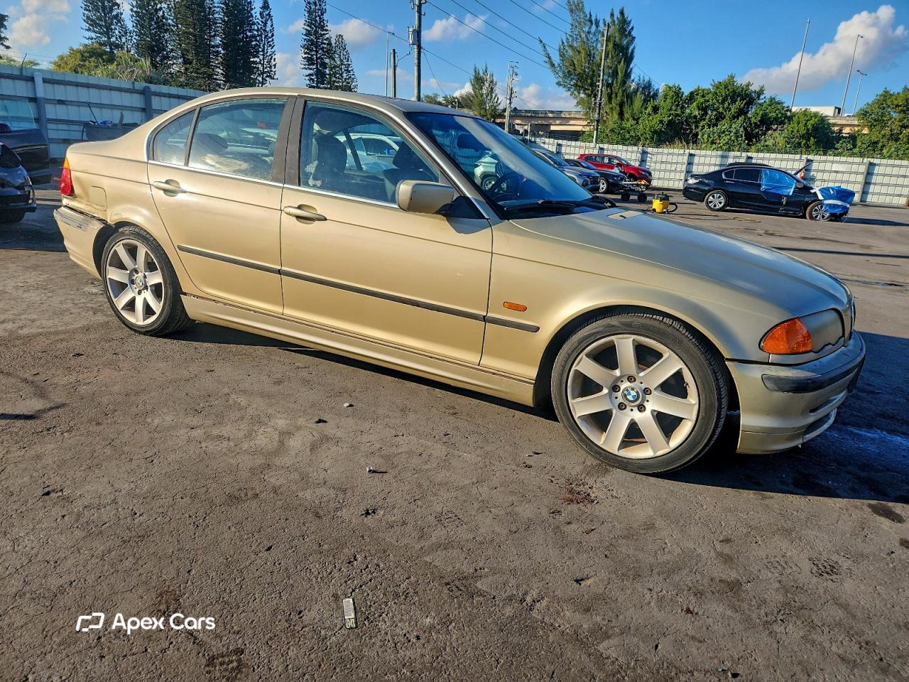 BMW Series 3 2000