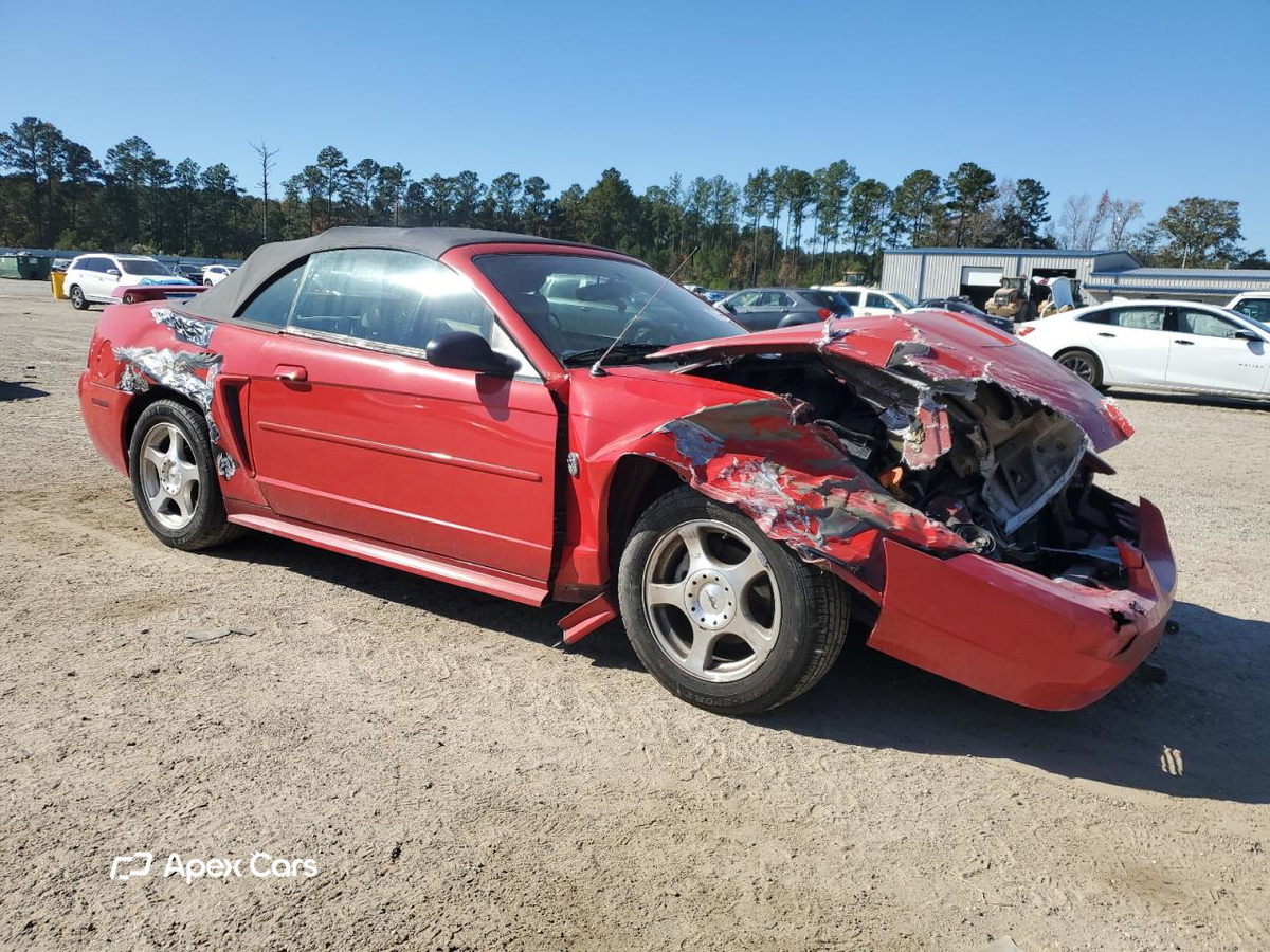 Ford Mustang 2004