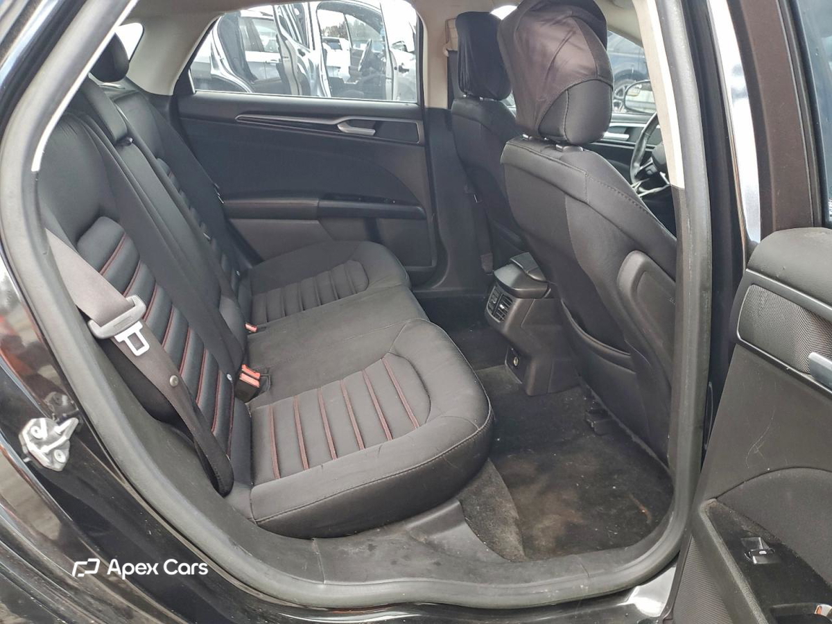 Ford Fusion 2015