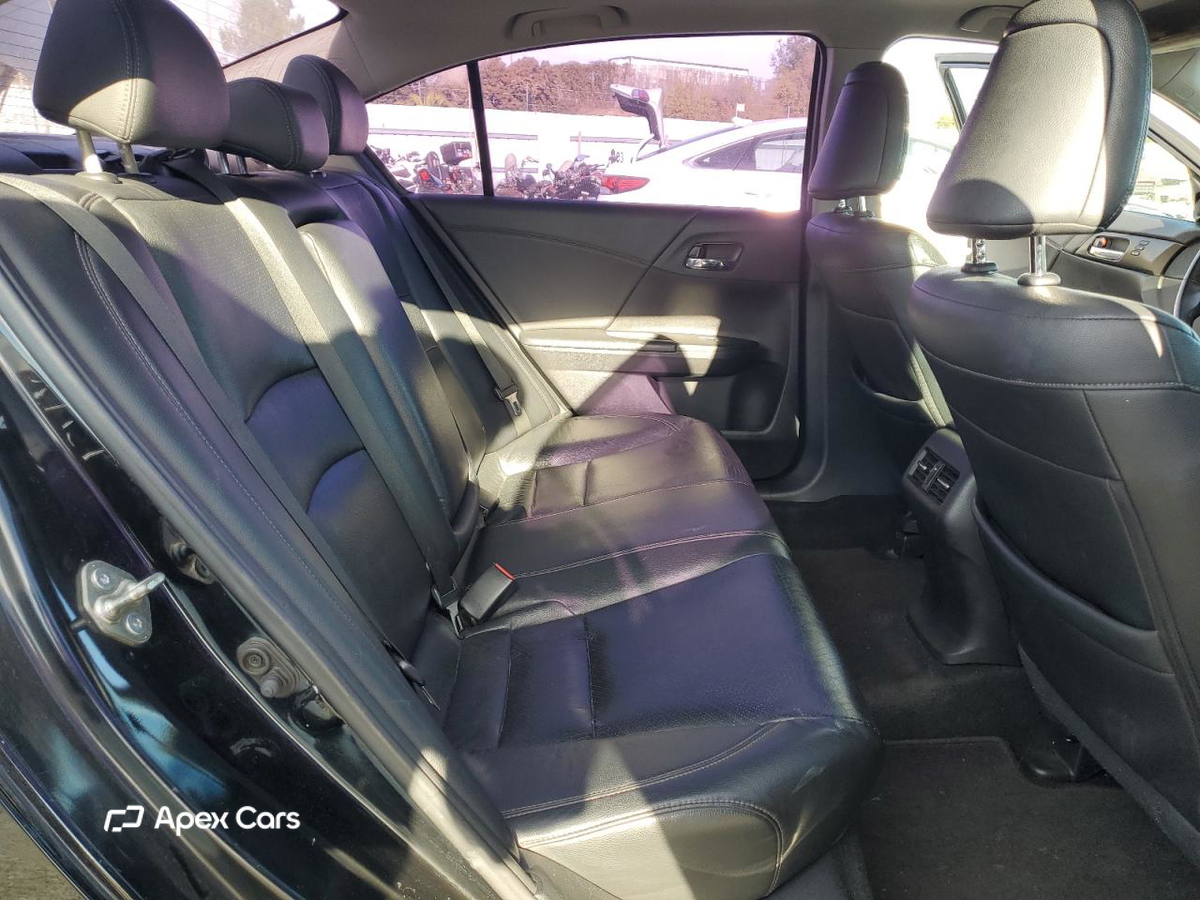Honda Accord 2015
