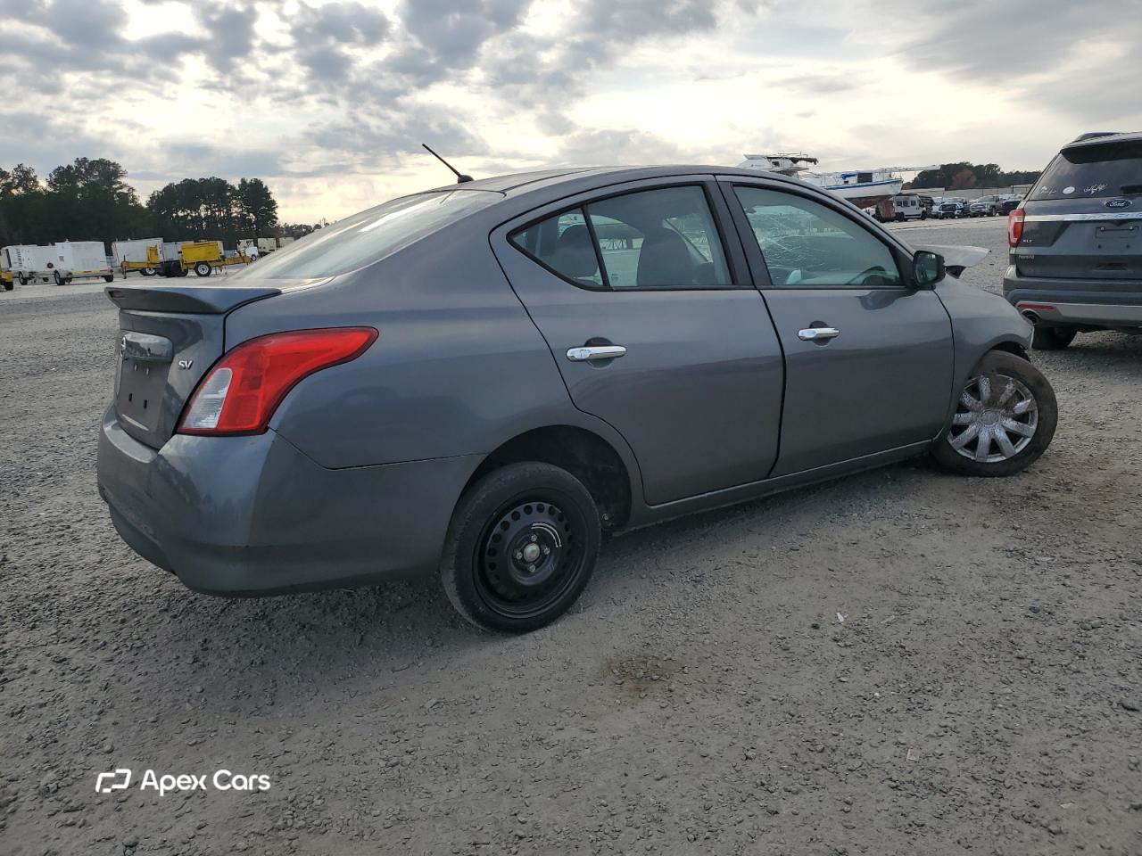 Nissan Versa 2019