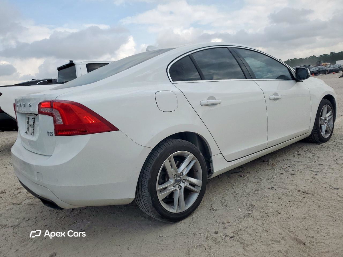 Volvo S60 2015