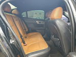 Jaguar XF 2012