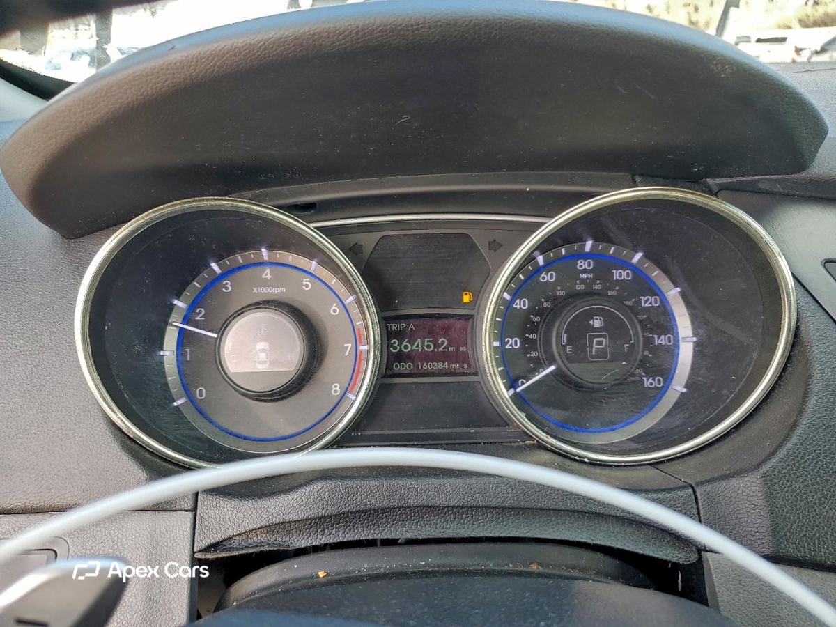 Hyundai Sonata 2011