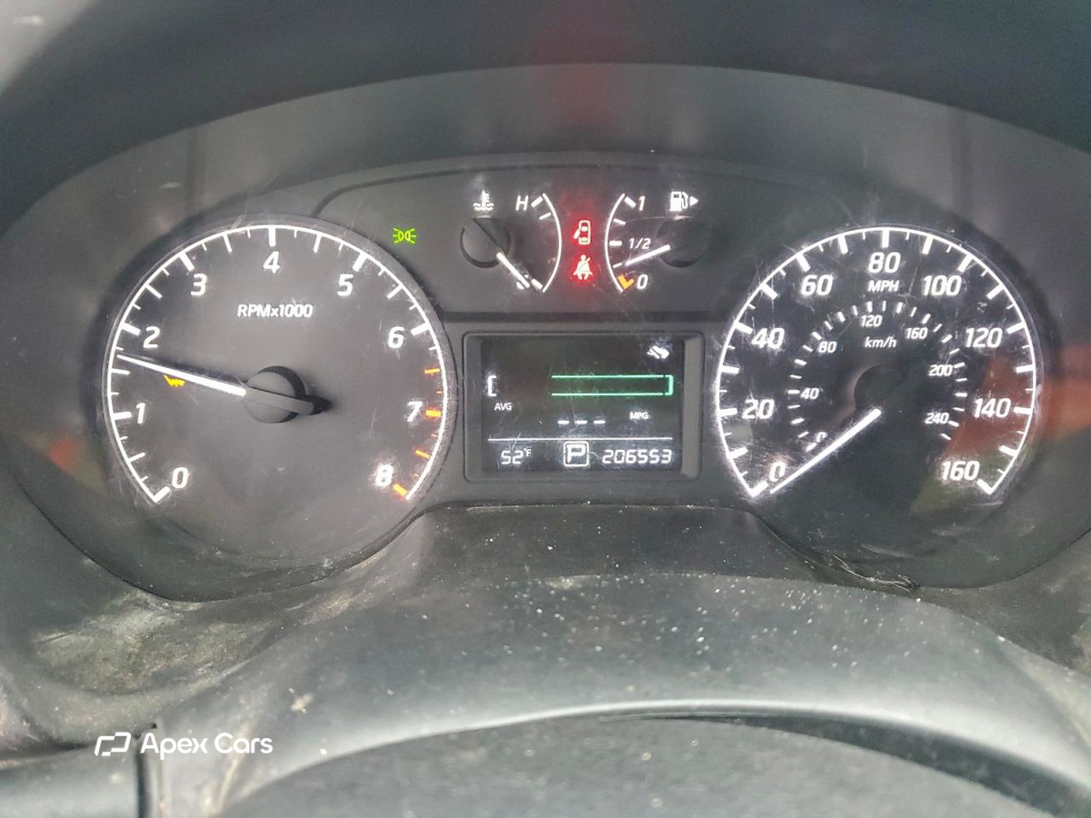 Nissan Sentra 2016
