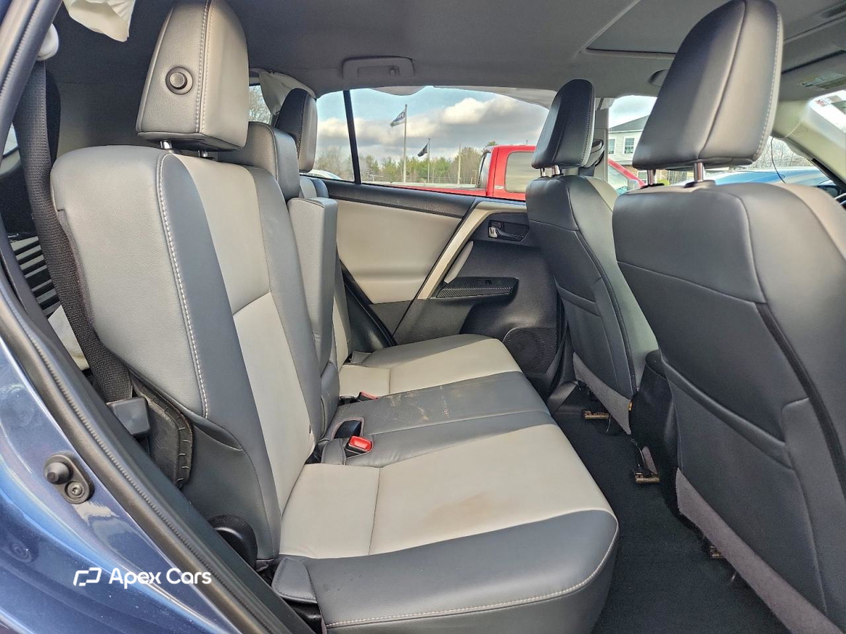 Toyota RAV 4 2014