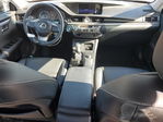 Lexus ES 2016