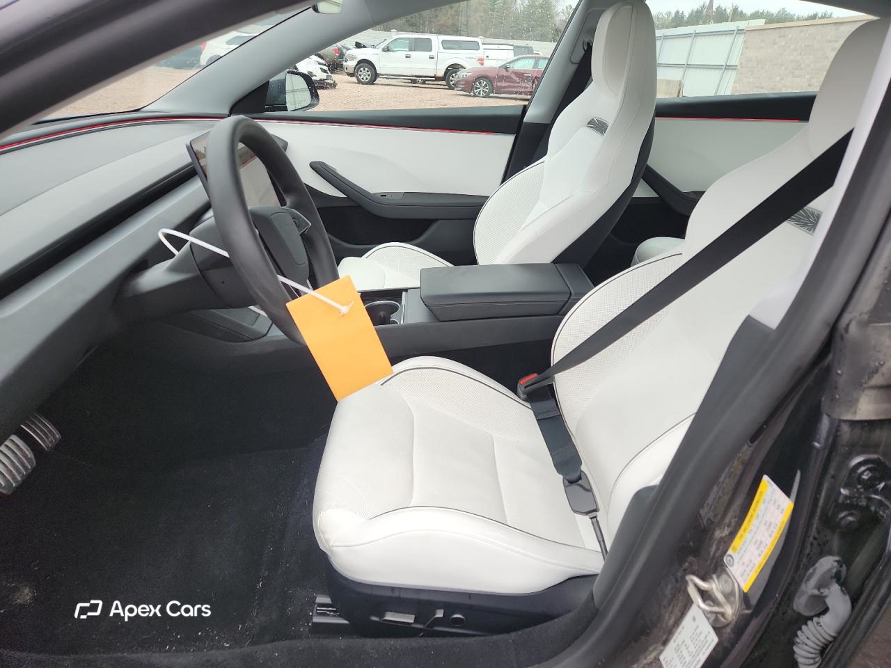 Tesla Model 3 2024