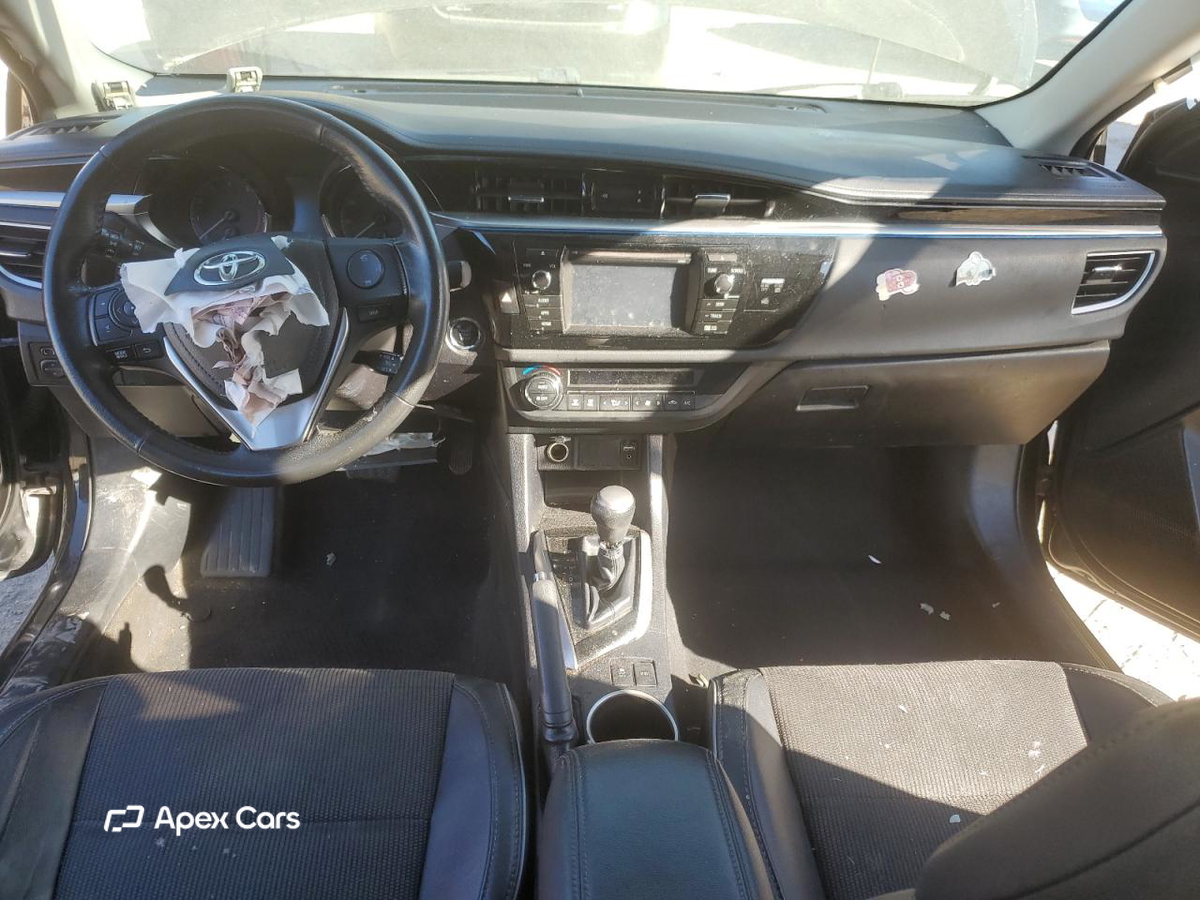 Toyota Corolla 2015