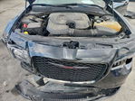 Chrysler 300 2022