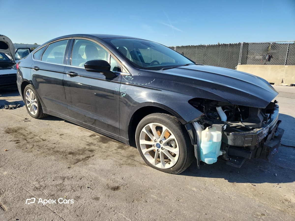 Ford Fusion 2020