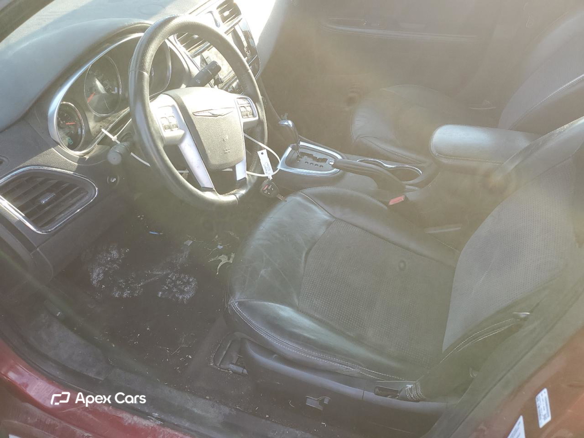 Chrysler 200 2013
