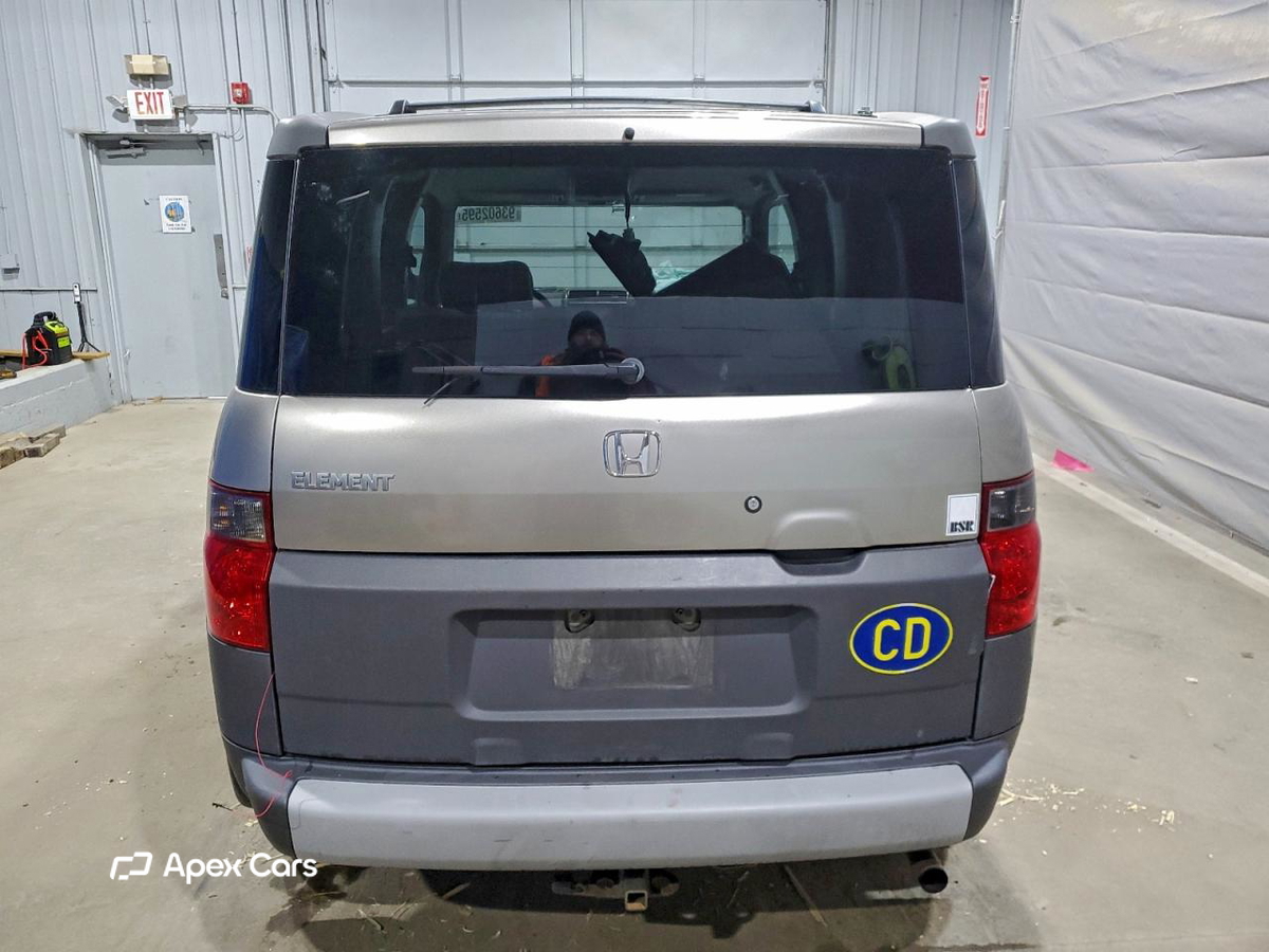 Honda Element 2004
