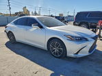 Lexus ES 2024
