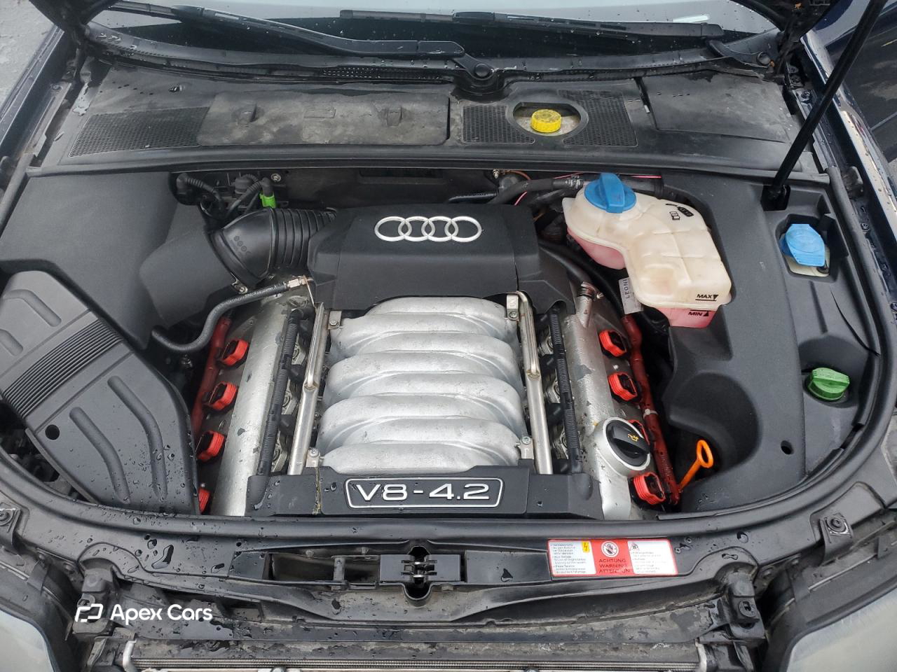 Audi RS4 2004