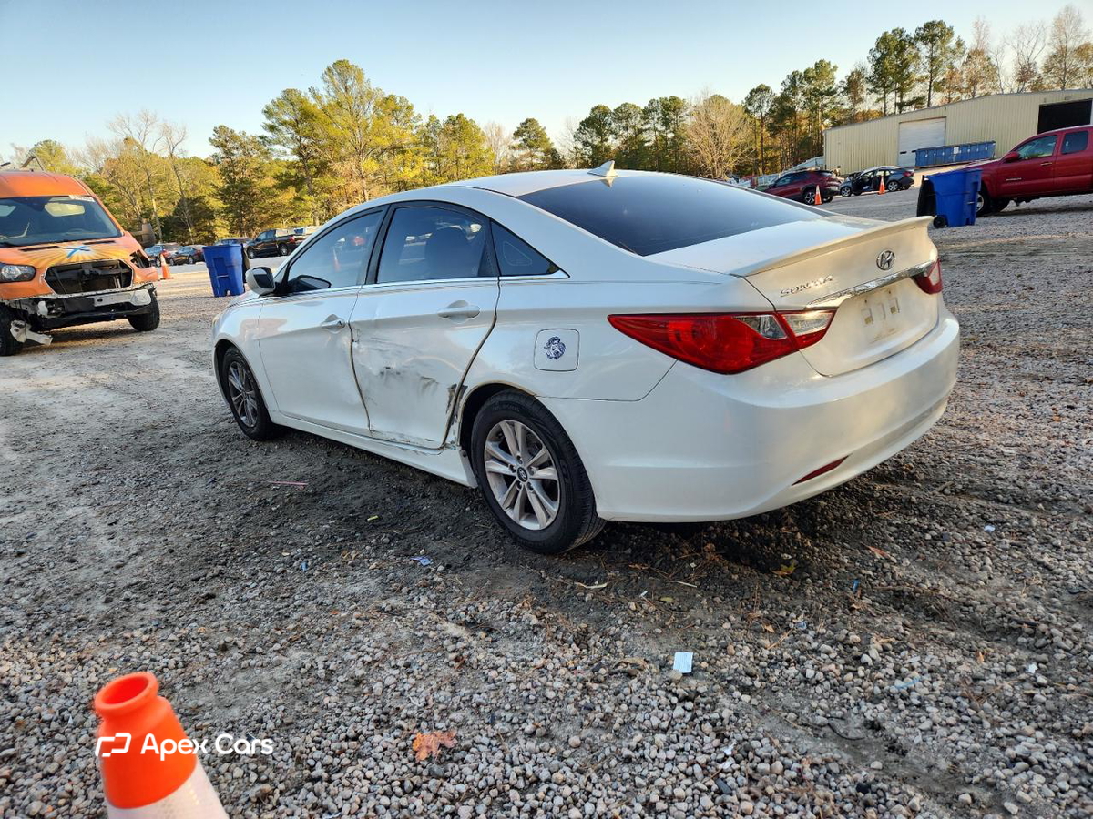 Hyundai Sonata 2013