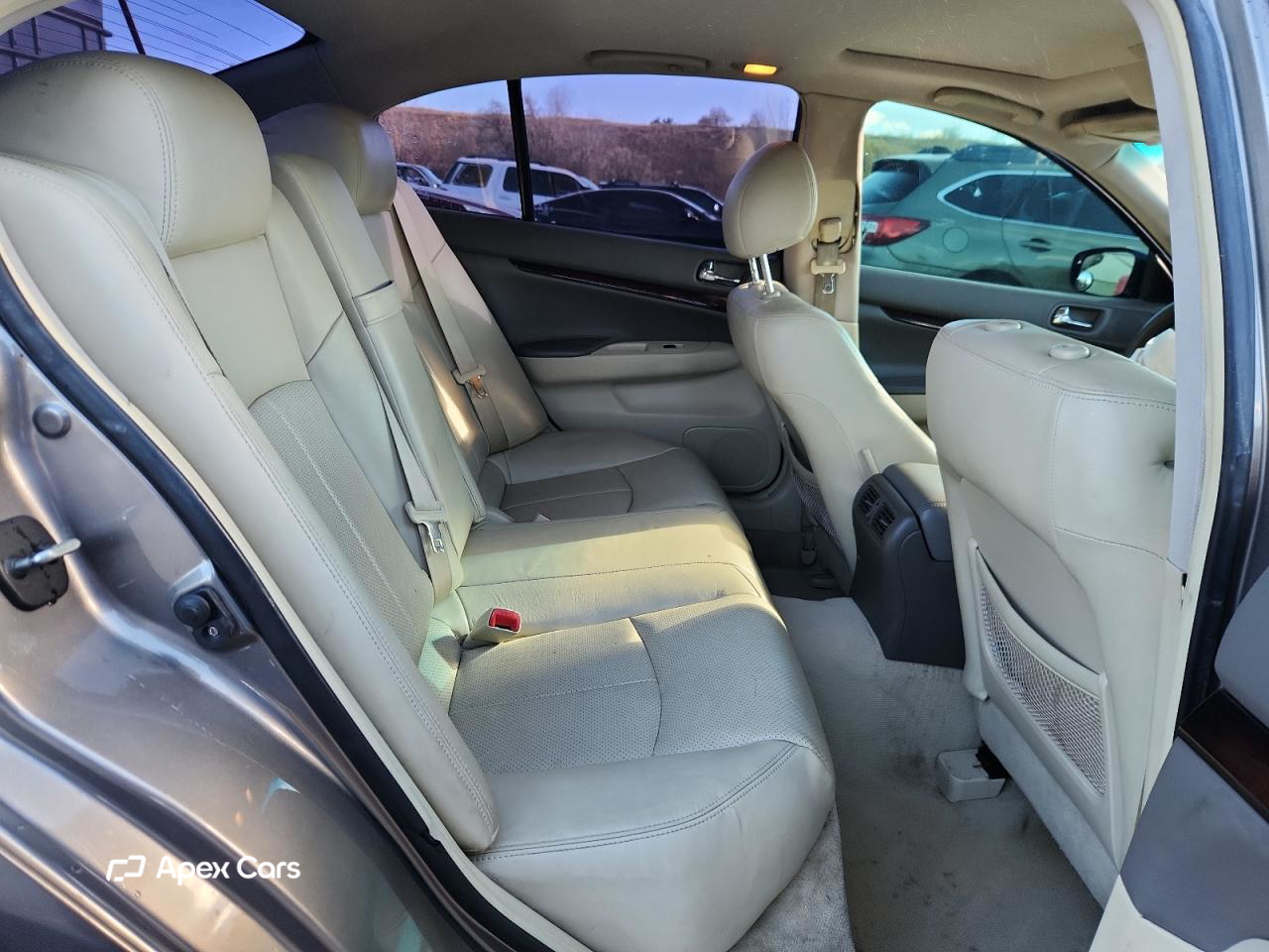 Infiniti G 2010