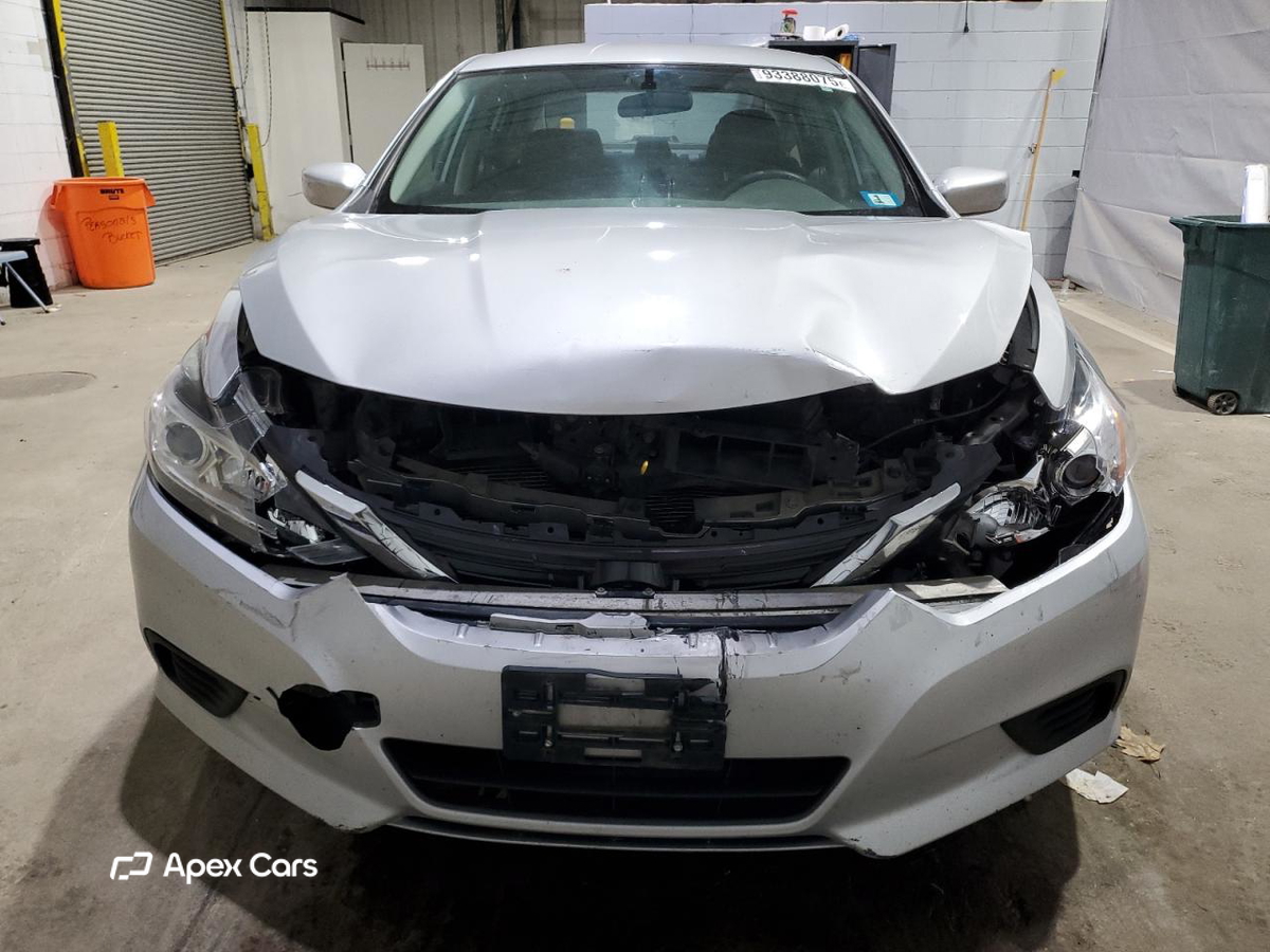 Nissan Altima 2017